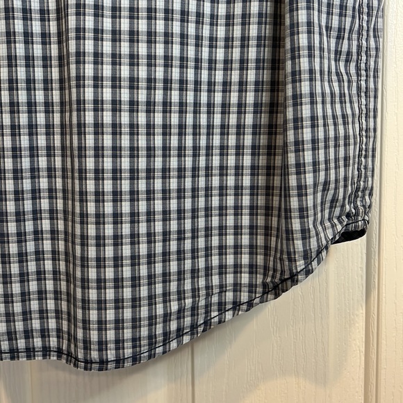 Timberland Plaid Navy Blue Buttoned Shirt - Large - Picture 9 of 10